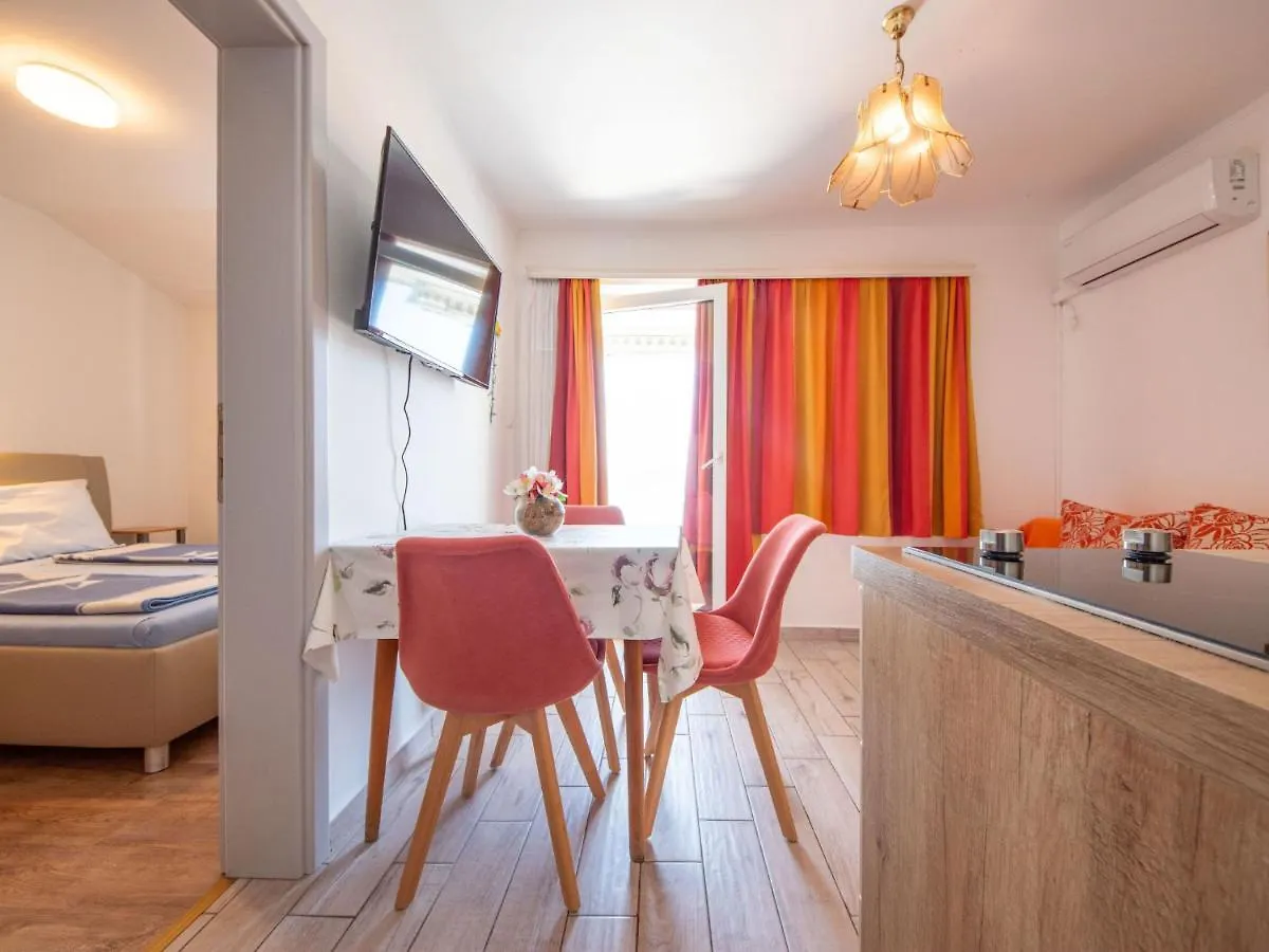 Apartment Fruk-4 By Interhome Jadranovo Croatia