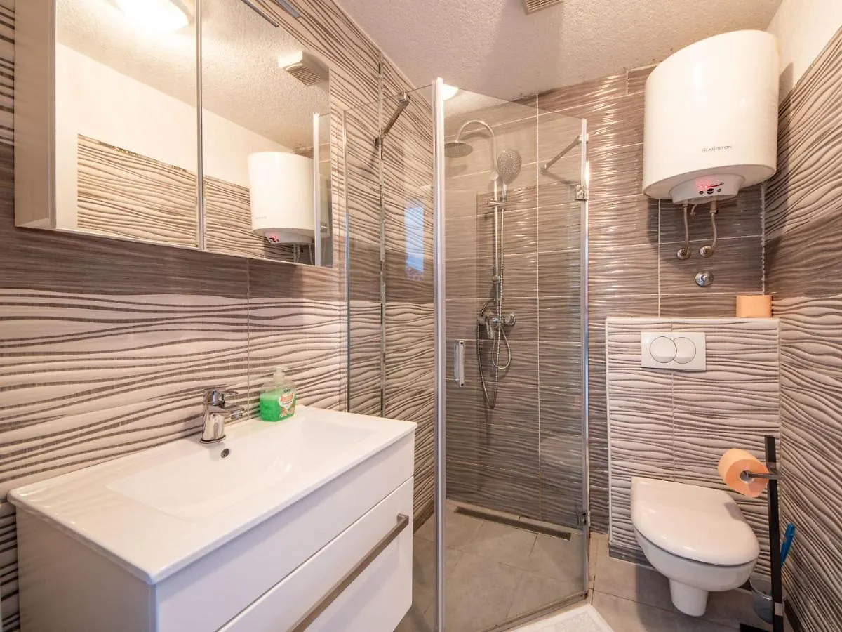 Apartment Fruk-4 By Interhome Jadranovo